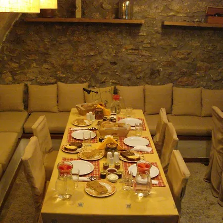 Kazakou 3* ديميتسانا