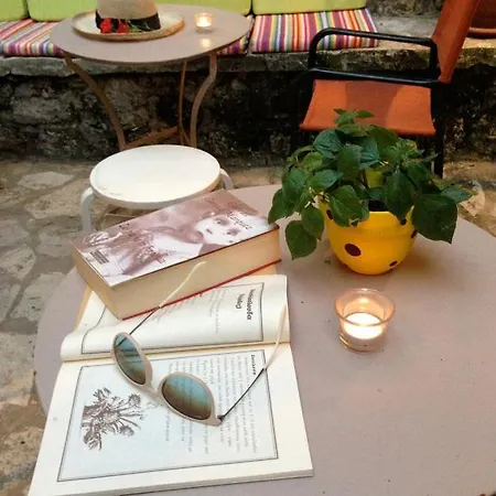 بيت ضيافة Kazakou ديميتسانا